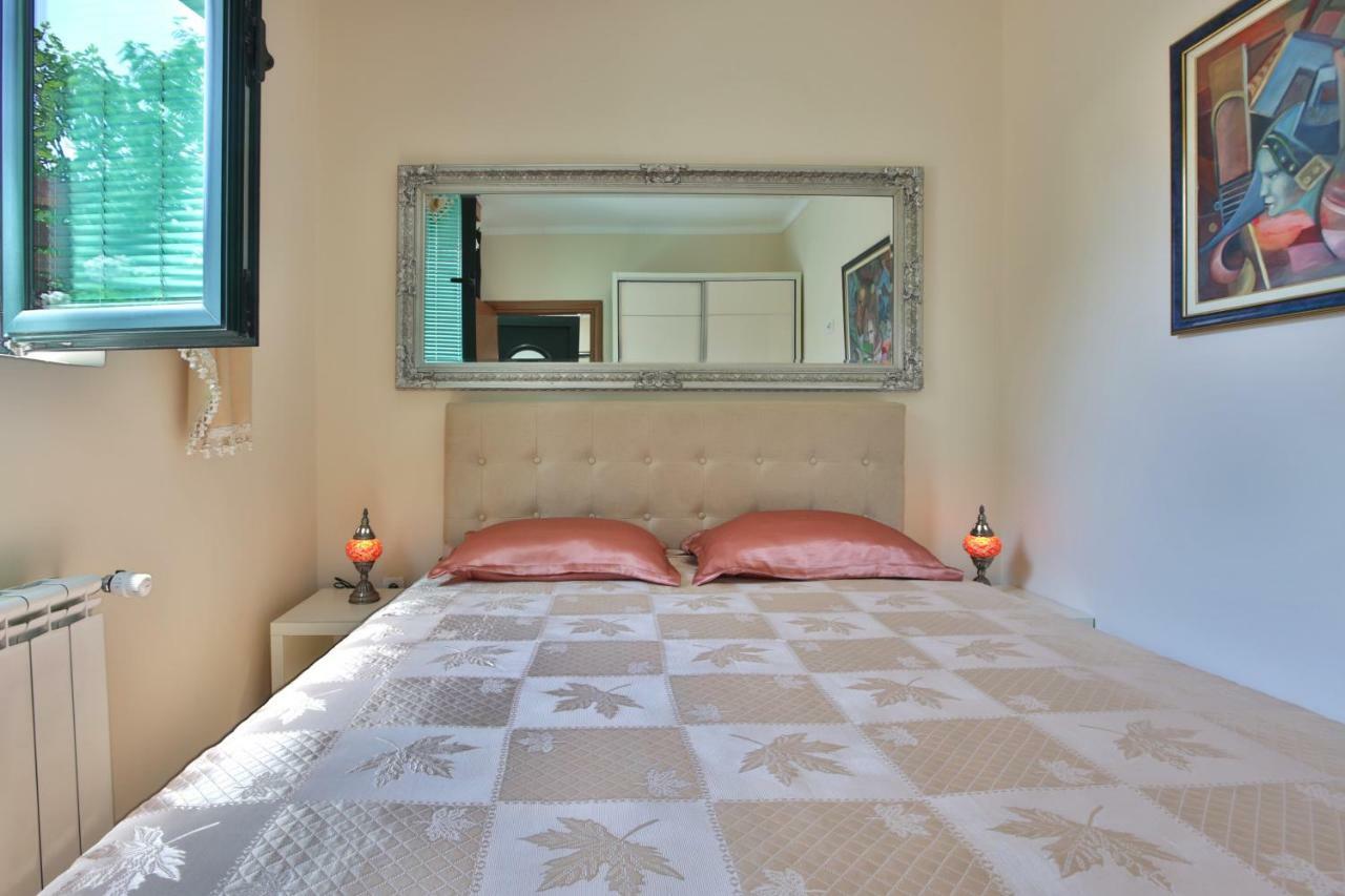 Apartments Holiday Lux 수토모레 외부 사진