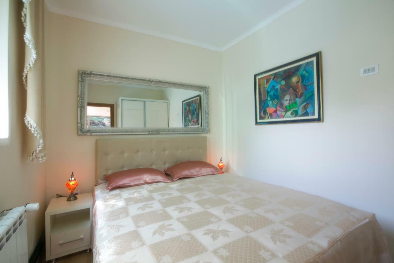 Apartments Holiday Lux 수토모레 외부 사진